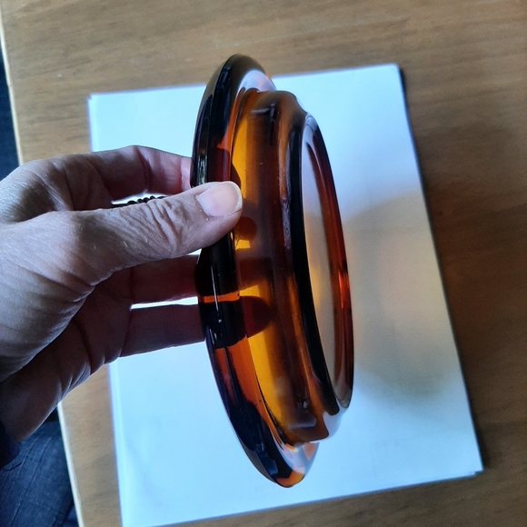 Vintage amber glass ashtray - Picture 4 of 6